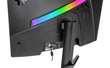 曜越两款显示器亮相 CES 2026：27 英寸 4K 双模 Fast IPS、49 英寸 5K 240Hz 曲面带鱼屏 OLED