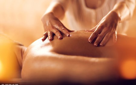 控夫「開房按摩18次」還傳兌換券　妻求償百萬僅獲10萬