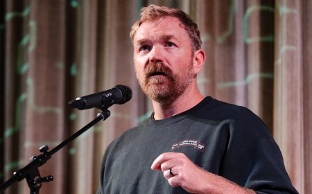 Dem Senate candidate mocked after claim about dismantling ICE goes viral: 'Unmask these thugs'