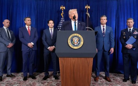 Trump and Colombian president arrange White House meeting after threats of military action