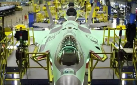 特朗普点名批评军火巨头：挣得太多、生产太慢