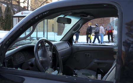 Minneapolis schools to offer remote learning amid federal immigration enforcement