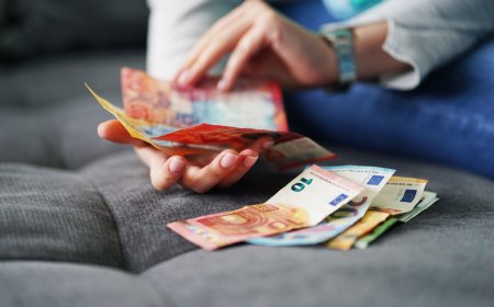 最容易漏財的三個隱形習慣！99%的人都曾經做過