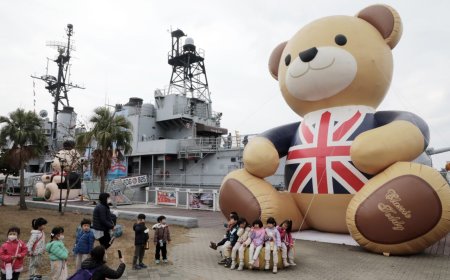 首座「泰迪熊海上樂園」在台南　登軍艦看熊熊駕駛艙、艦長甲板