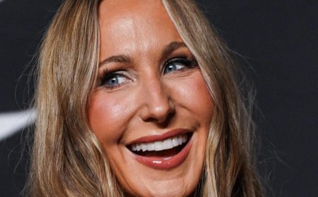 Nikki Glaser Warns ‘Everyone Is Fair Game’ As Golden Globes Hosting Nears