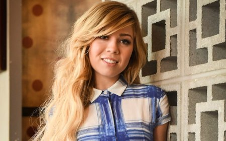 Former child star Jennette McCurdy reveals grooming ‘red flag’ she missed dating older man at 18