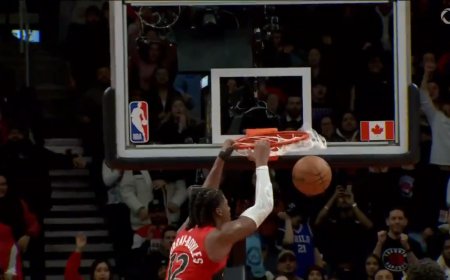 Raptors rookie Murray-Boyles hammers back-to-back thunderous dunks vs. 76ers