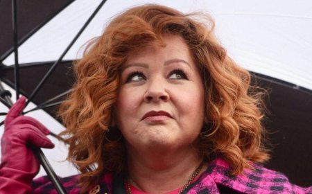 Melissa McCarthy Looks Thinner Than Ever In A Sleek Black Gown After Massive 95-Pound Weight Loss