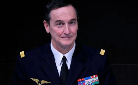 法国志愿兵役开始招人 首批青年9月入伍