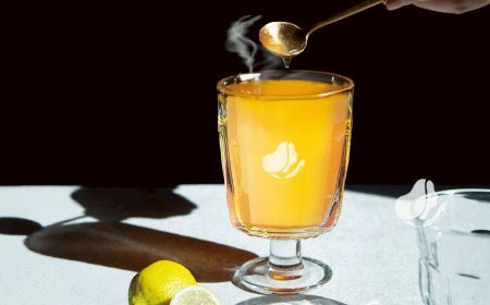 路易莎開賣「人蔘蜜香檸檬」巧妙進補　85度C夢幻草莓雲朵奶蓋登場