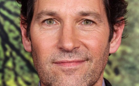 Paul Rudd Reacts To NSFW Compliment In Chaotic Podcast Moment
