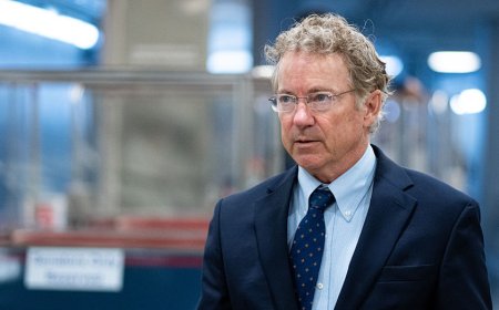 Rand Paul says GOP colleagues 'don’t give a s‑‑t about these people in the boats': They 'say they’re pro-life'