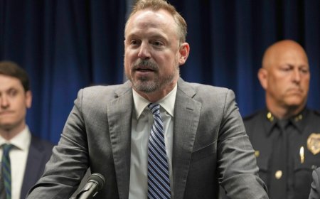 Thompson, colleague resignations cast scrutiny on Justice Department’s probe into Renee Good’s death