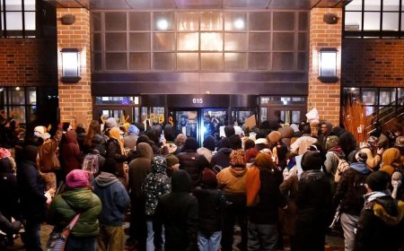 民调：46%民众支持废除美国移民与海关执法局