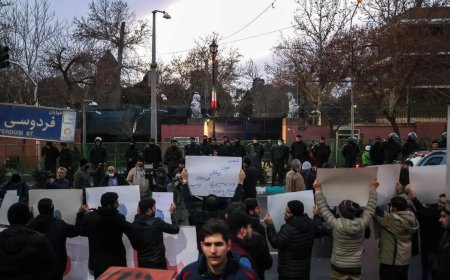 新西兰关闭驻德黑兰使馆并撤离人员