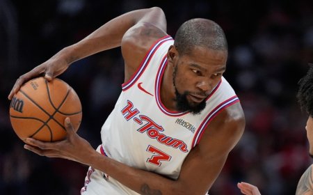 Rockets’ Durant eclipses Dirk Nowitzki for sixth on all-time scoring list