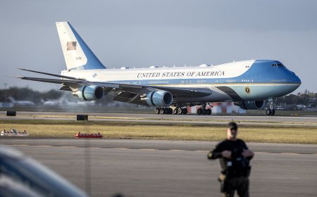 空军一号因电路故障返航 导致特朗普的达沃斯之行延迟