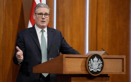 英首相：特朗普指欧洲军人“远离前线”的言论令人震惊