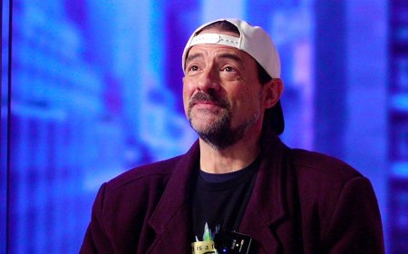Director Kevin Smith says podcasting medium became 'a waste,' lost its soul when it became political
