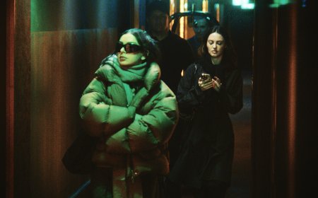 ‘The Moment’ Review: Charli xcx Is a Version of Herself in a Mockumentary That Plays It Straight…But Should Have Played It Smarter