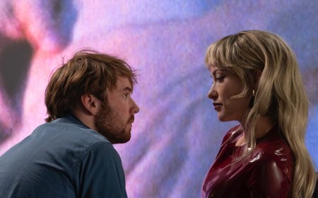 Dildos, Ball Gags and Threesomes: Kinky Olivia Wilde Thriller ‘I Want Your Sex’ Heats Up Sundance