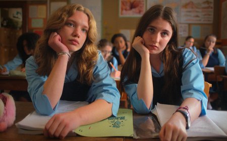 ‘Extra Geography’ Review: Molly Manners’ Delightful Female Friendship Movie Shines With Original Wit and Disarming British Humor