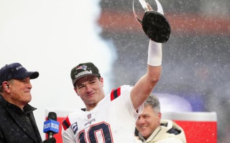 How Drake Maye called his own number to seal the Patriots' AFC championship win vs. Broncos