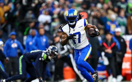 Rams get back in it with Davante Adams TD, Seattle leads 24-20