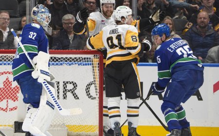 Penguins/Canucks Recap: Kindel’s big homecoming lifts Pens to win