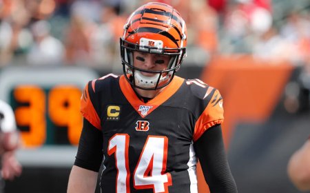 Former Bengals DB Adam 'Pacman' Jones oddly slams Andy Dalton