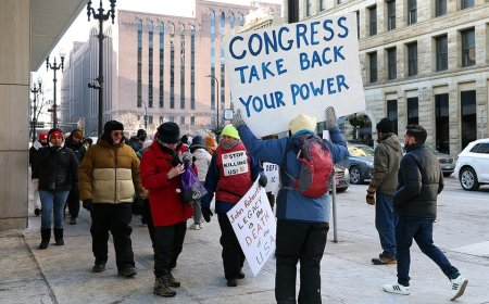 Anti-ICE protests take place as T'Wolves-Warriors NBA game takes place
