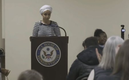 Ilhan Omar sprayed by unknown substance after man charges her at Minneapolis town hall