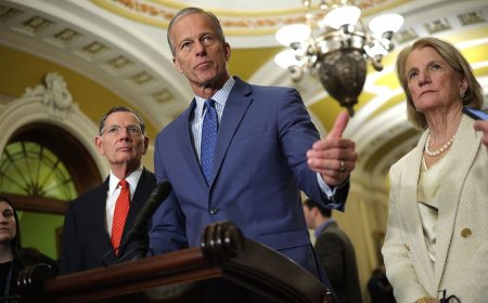 Senate Republicans tee up key shutdown test vote as Democrats dig in on DHS funding