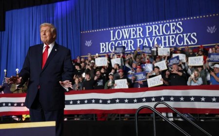 特朗普：另一支“美丽”舰队正开往伊朗