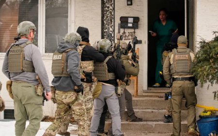 美移民执法行动部分武器直接来自战场？