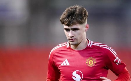 Jack Fletcher: Leicester City blow open race for Man United starlet