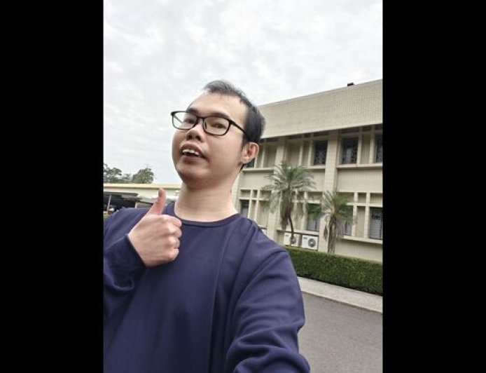 鄧佳華今出獄！比讚自拍「胖了一圈」　網喊：怪人界又要腥風血雨