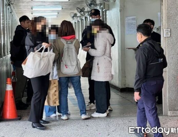 無辜婦倒垃圾慘被資源回收車撞死　相驗結果「出血性休克」