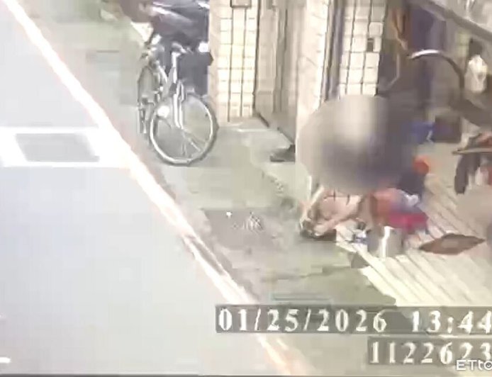 新店男家門口宰殺小動物！他自曝是「果子狸」　還拿肉塊給警看