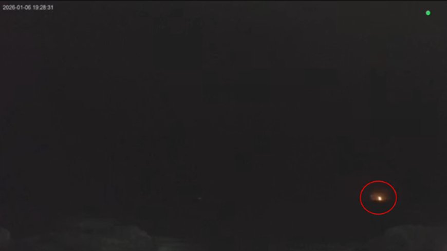 F-16戰機失事「海面閃現火光」！即時影像監視器全拍下