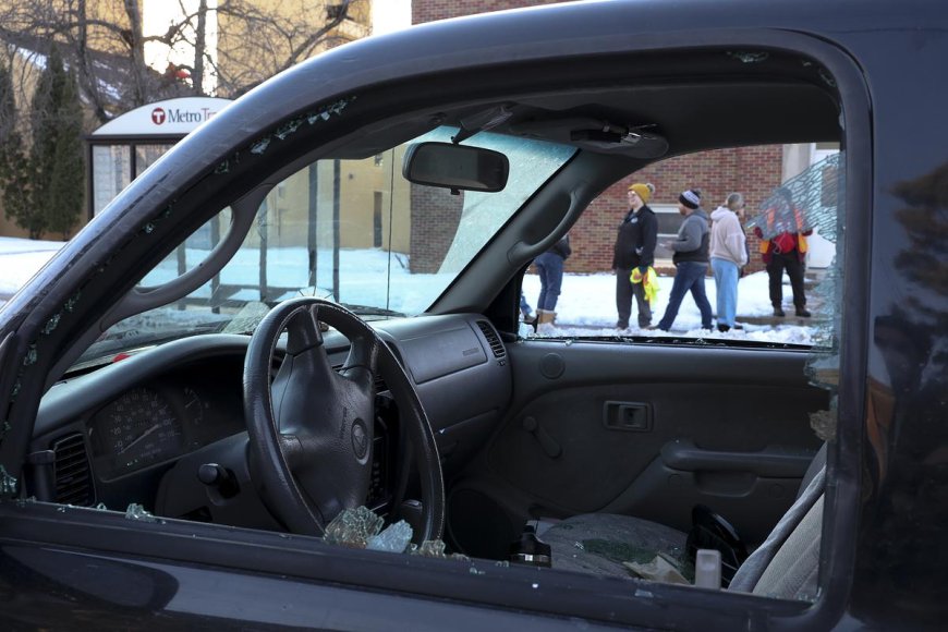 Minneapolis schools to offer remote learning amid federal immigration enforcement