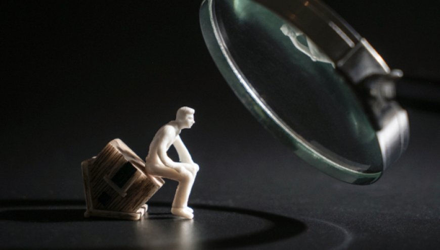 “世界真奇妙，退休才知道”，中纪委反腐大片今晚播出《严惩政商勾连腐败》