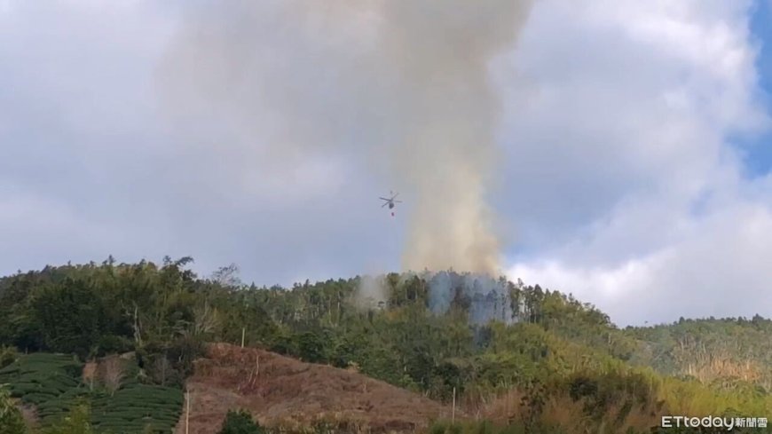 古坑石壁大飯店後方山林火警　延燒2天「毀5公頃」出動直升機滅火
