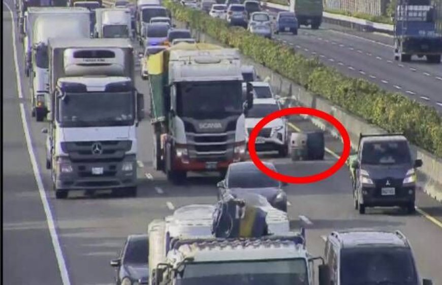 險釀追撞！國1員林段驚見黑色巨桶擋路　聯結車閃不過撞上