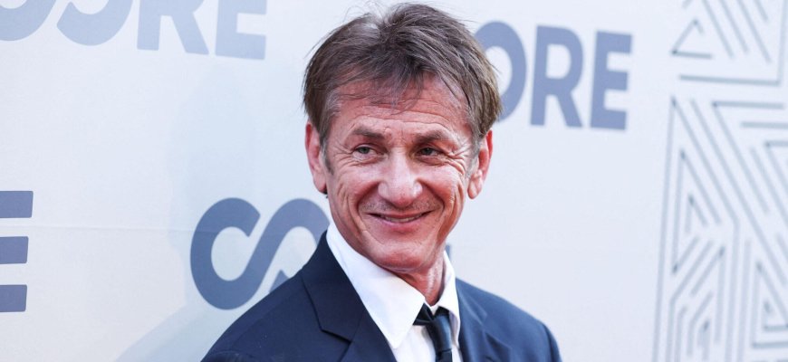 Sean Penn Called 'Arrogant' For 'Chain-Smoking' At Golden Globes Despite Three Warnings: 'Listens To No One'