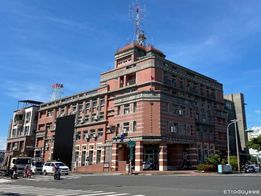 國中生闖同學家尋仇！開槍傷人還持刀追砍　他磕頭道歉求饒送醫