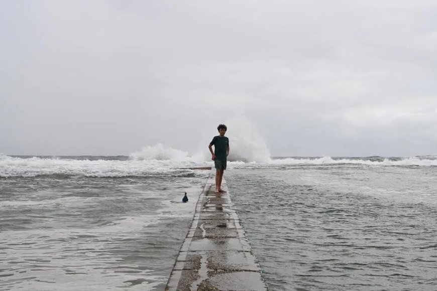 澳洲东部沿海暴雨引发洪灾 悉尼地区居民紧急疏散
