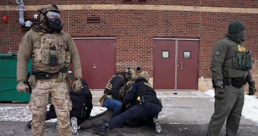 打不了伊朗还打不了你吗？特朗普集结第11空降师剑指明尼苏达州