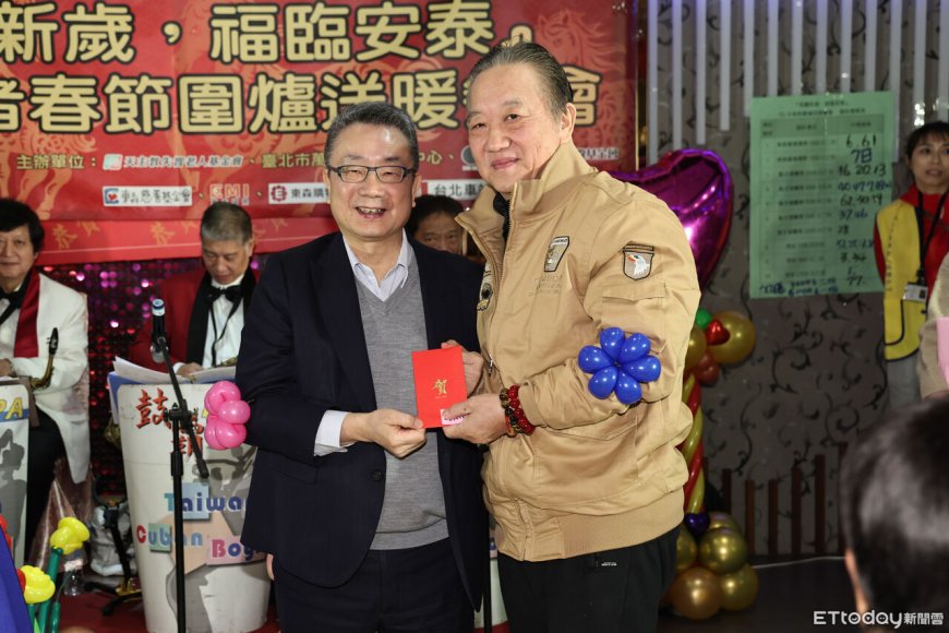 萬華獨居長者提前春節圍爐　他72歲打鼓、騎機車「每天都很充實」