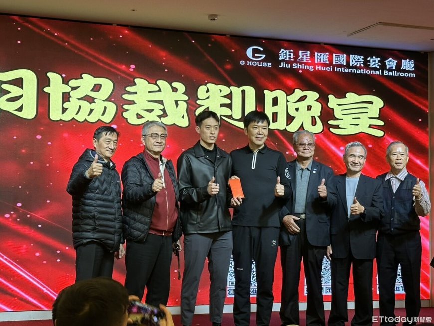 兩度拉傷一度寸步難行！林俊易曝印度賽男單「轉念」奪金關鍵